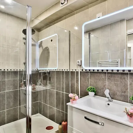 Apartamento Avec Cour Privative à Saint-étienne Saint-Etienne (Loire)